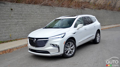 2022 Buick Enclave Premium Review: Buick's Minivan?